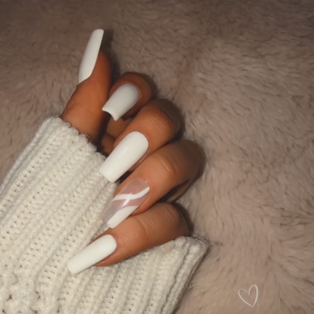 Trendy Abstract White Clear Luxury Press On Nails